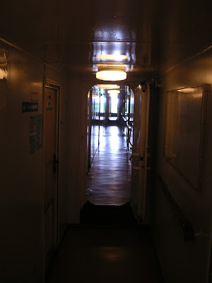 船の通路