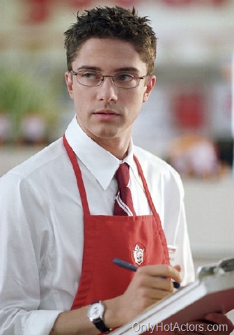 [topher_grace_01[4].jpg]