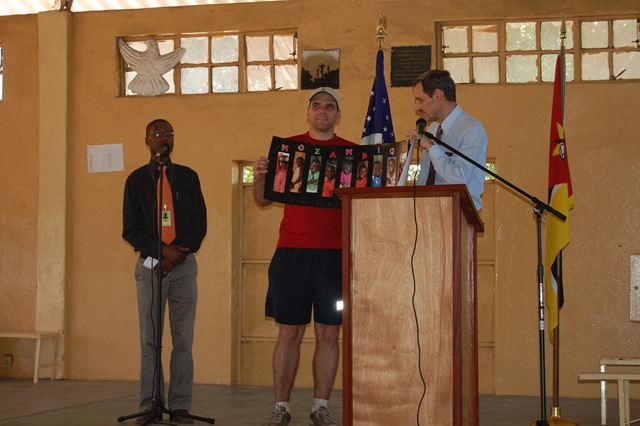 [Navy visit 2010 022[2].jpg]