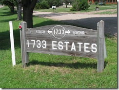 0718 1733 Sign west of Kearney NE