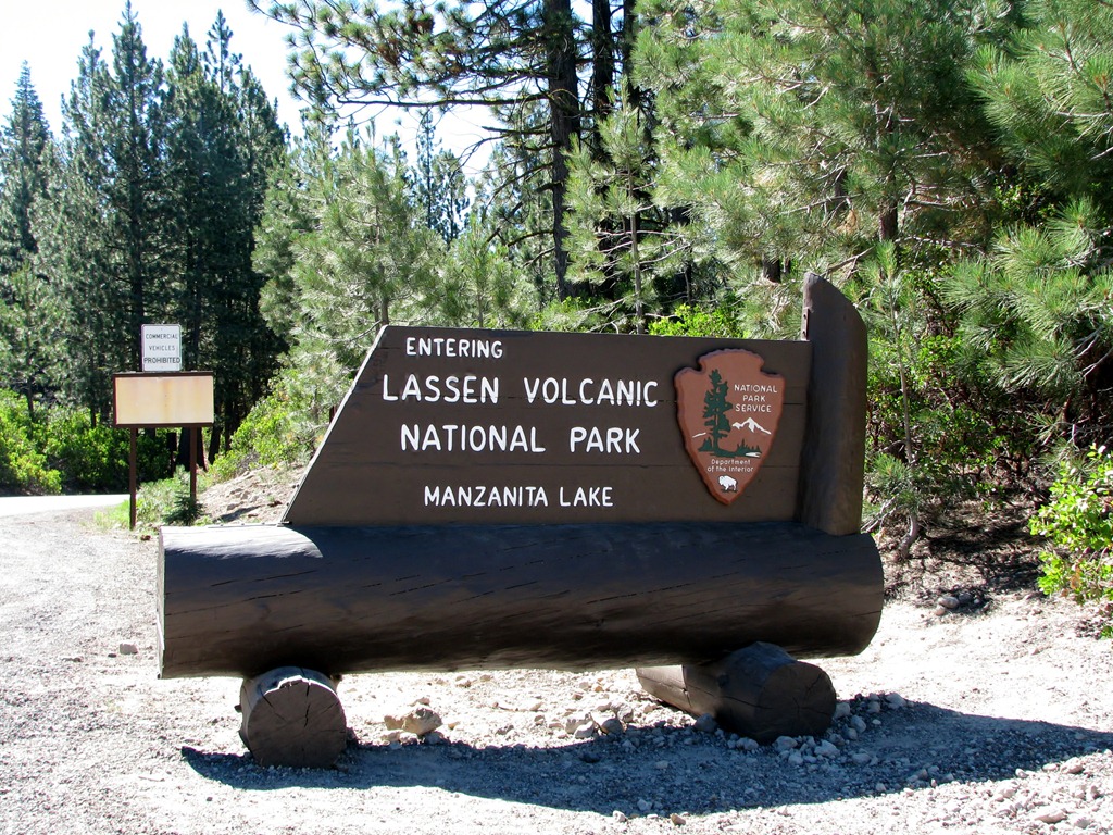 [1641 Lassen Volcanic National Park CA[7].jpg]