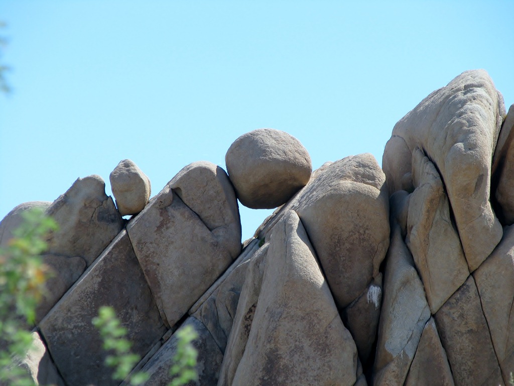 [3001 Jumbo Rock Joshua Tree National Park CA[3].jpg]
