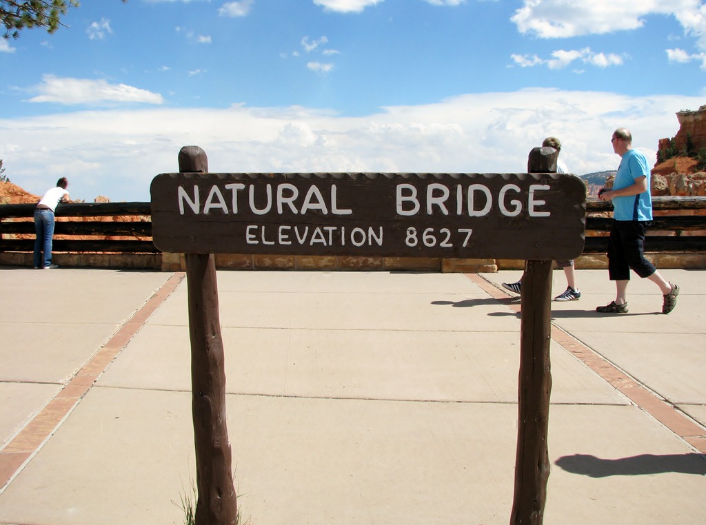 [4252 Natural Bridge Bryce Canyon National Park UT[3].jpg]