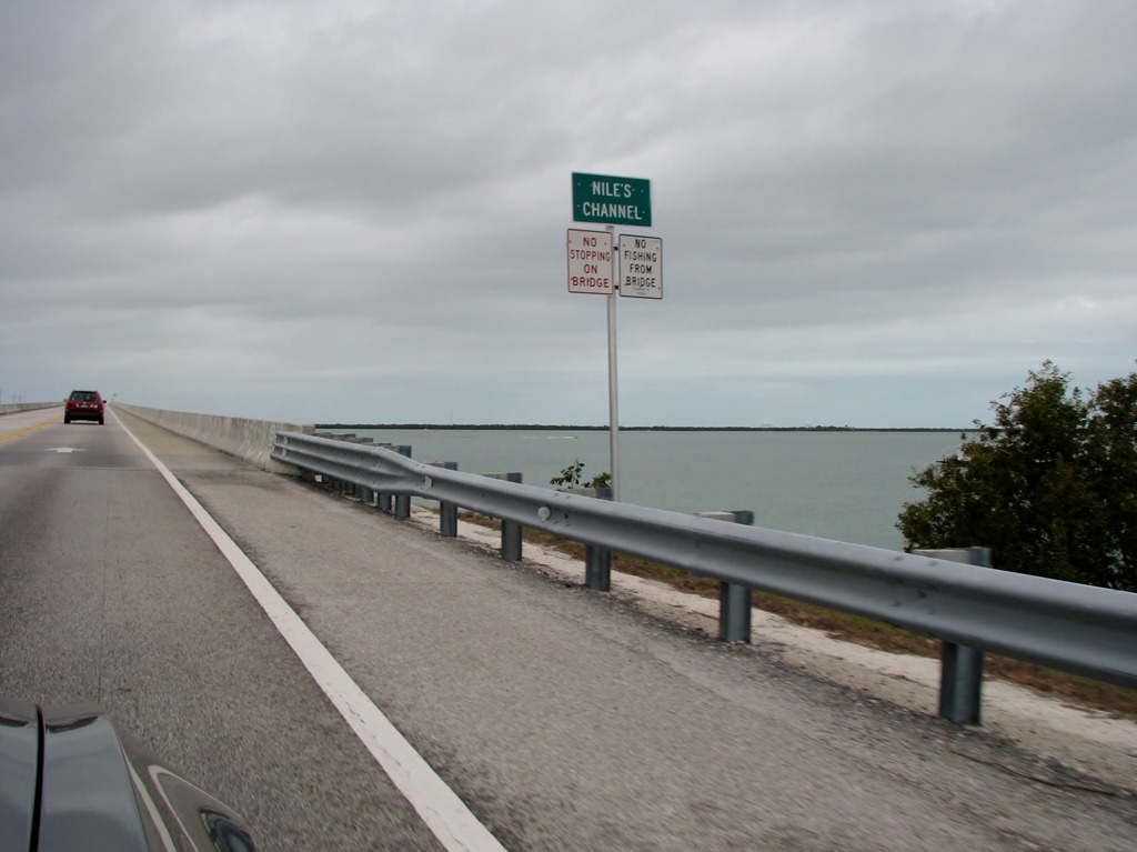 [7241 U.S 1 The Overseas Highway FL[3].jpg]