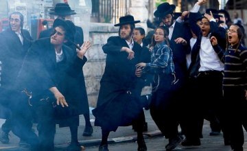 [Jews rioting[21].jpg]