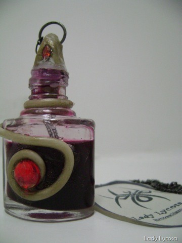 [VIAL_09[2].jpg]