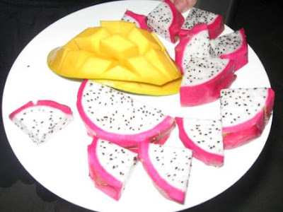 Vietnam - dragonfruit and mango Vietnam - dragonfruit and mango