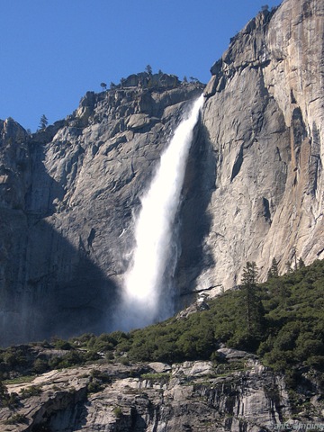 [Upper Yosemite Falls 2[2].jpg]