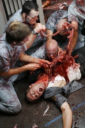 [death_by_zombies[2].jpg]