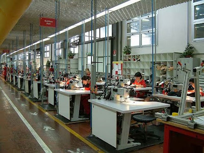 Fábrica da Ferrari - Bancos artesanais