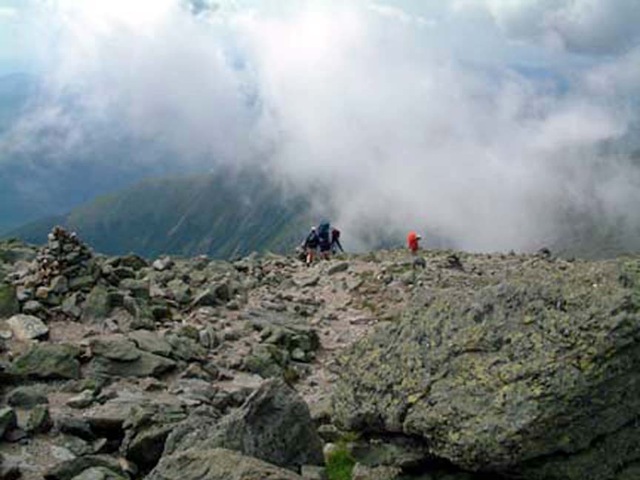 [Mt Washington Hikers[5].jpg]