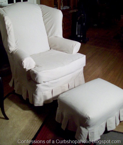 [slipcover chair and coffee table 018[2].jpg]