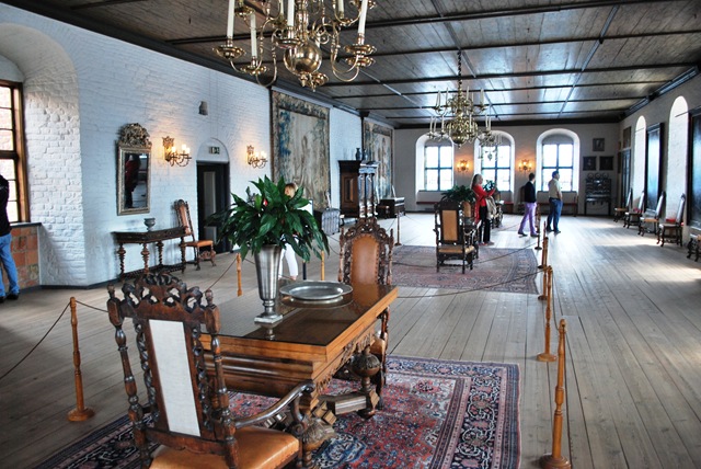 [B - OsloBG -Akershus Forttress and Castle  - Bloggers inside[4].jpg]
