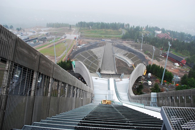 [119 - OsloBG - Mini Tour - Holmenkollen[2].jpg]