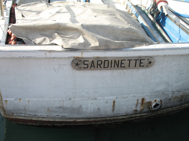 [Toulon Harbour 3328 Sardinette[4].jpg]