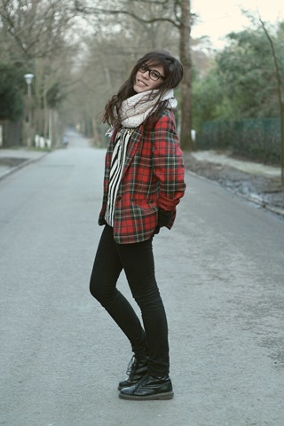 [Copie de lookbook 137[3].jpg]