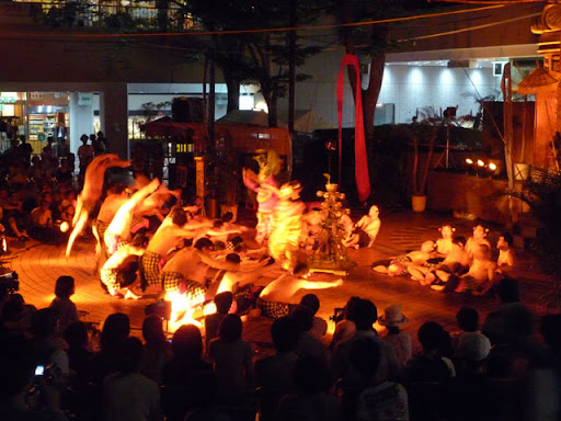 b003.jpg (640×480) b003.jpg (640×480)