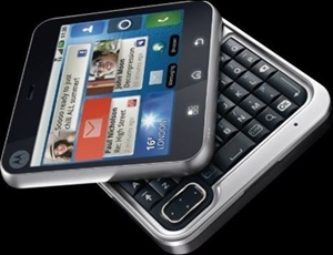 Flipout Motorola phones with the Android 2.1 Cool Box