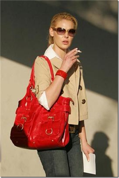katherine-heigl-smoking