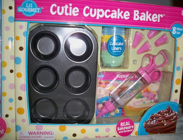 [bakeset2[4].jpg]