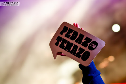 100709_vigotransforma_loveoflesbian_004.jpg