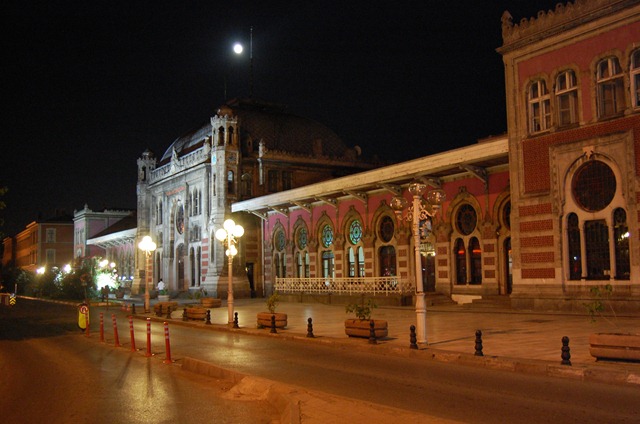 [Turkia 2009 - Estambul  -Estacion de Sirkeci (Orient express)    397[5].jpg]