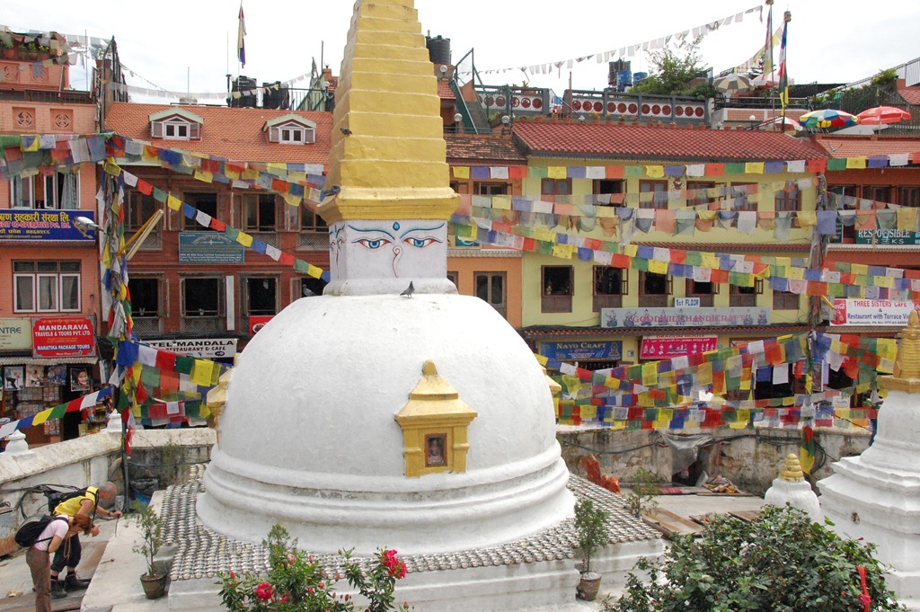 [Nepal 2010 - Kathmandu ,  Estupa de Bodnath - 24 de septiembre  -    69[3].jpg]