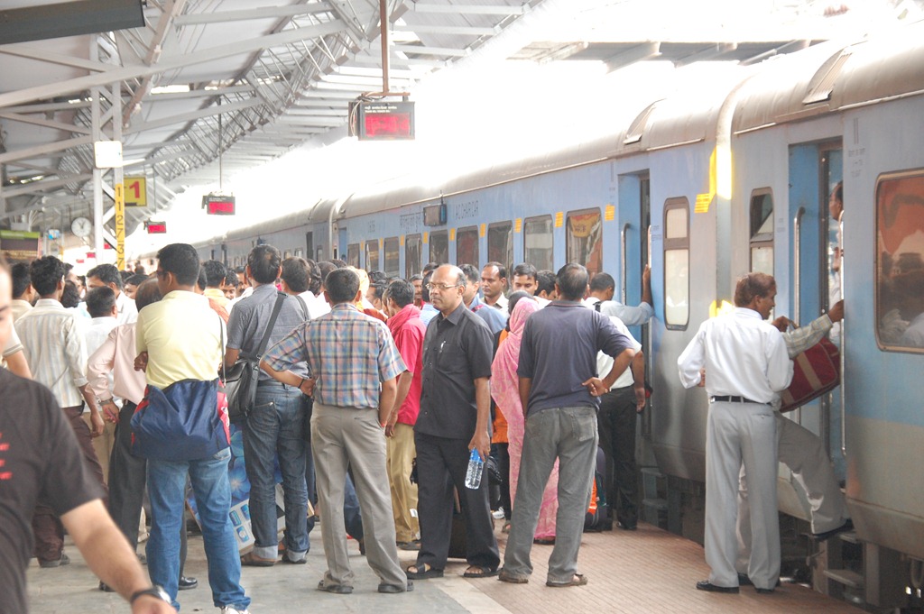 [India 2010 -Tren Agra-Jhansi, 18 de septiembre   27[6].jpg]