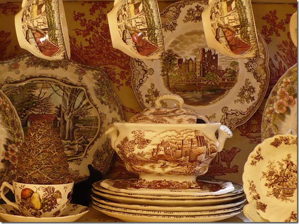 Tureen Tureen