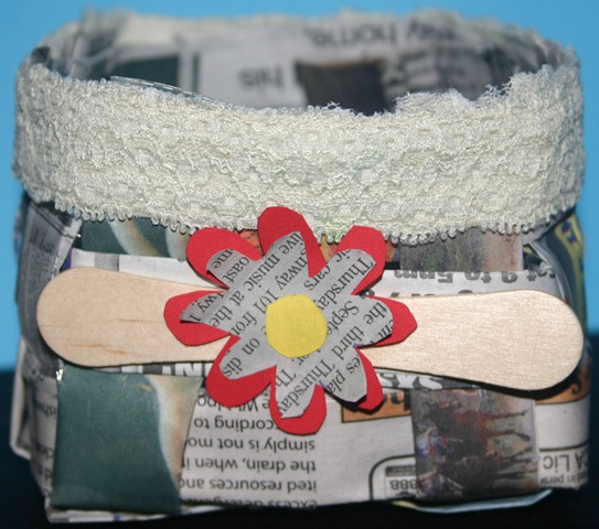 [logan and magazine craft 009[23].jpg]