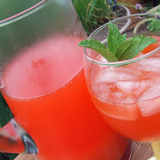 Spiked Strawberry Lemonade