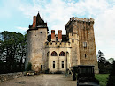 Tour D'entrée Du Château De Saint-Loup-sur-Thoué