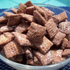 White Trash Snack Mix (Microwave)
