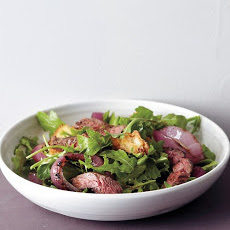 Grilled Steak and Onion Salad