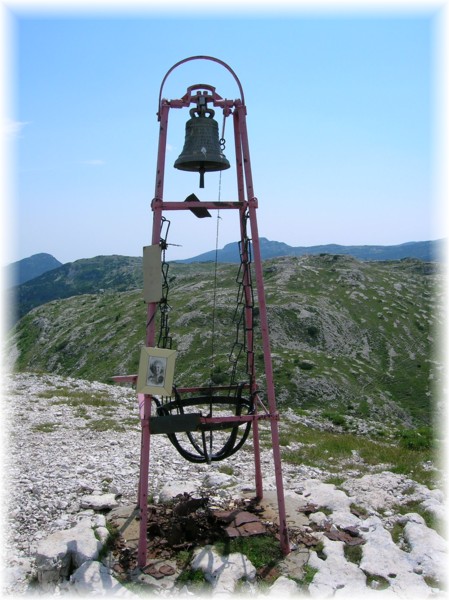 La campana sulla cima