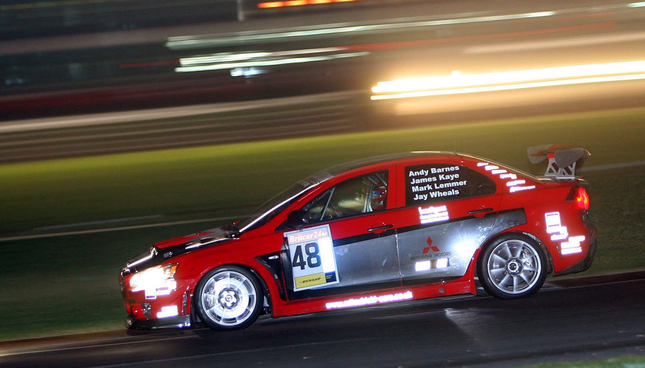 [Mit_CZ4A_RacingEvo_03[4].jpg]