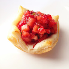Strawberries & Cheese Bites