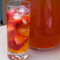 Strawberry-Rhubarb Iced Tea