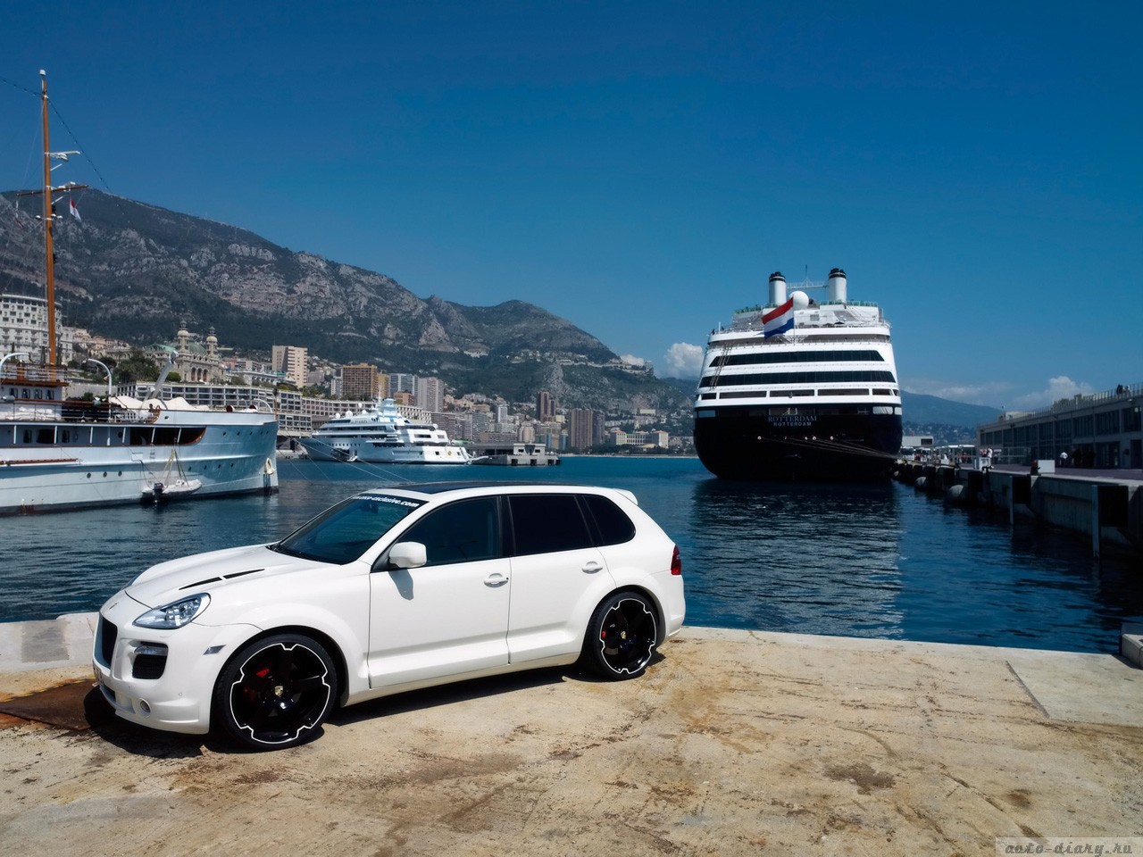 [auto-diary.ru_Porsche_Cayenne_2.jpg]