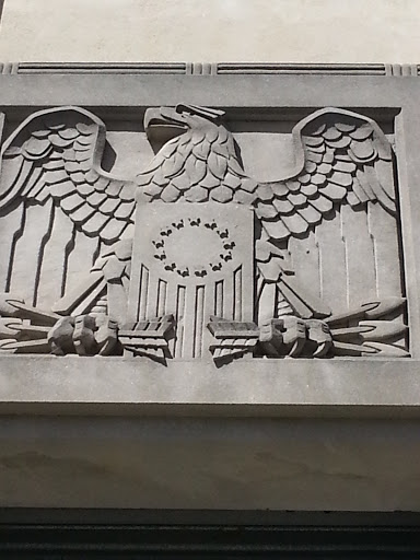 Patriotic Stone Eagle