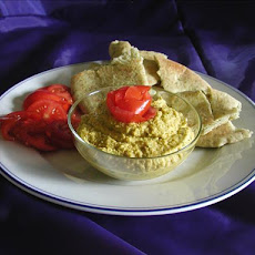 Spicy Orange Hummus
