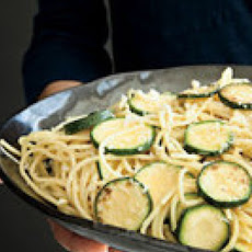 Zucchini Spaghetti with Saffron Sauce