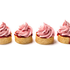 Name This Dish Bite-Size Cakes