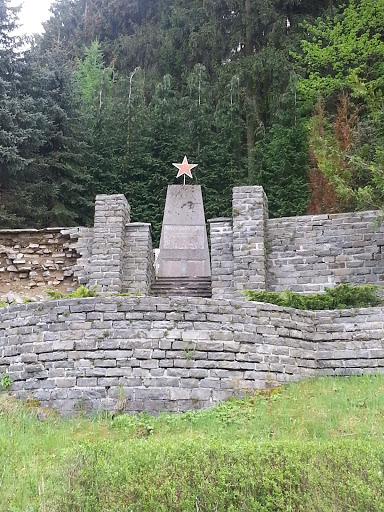 Kriegsgräberdenkmal