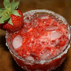 Nif's Refreshing Strawberry Lemonade