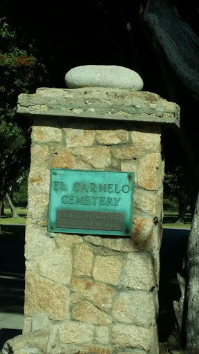 El Carmelo Cemetery