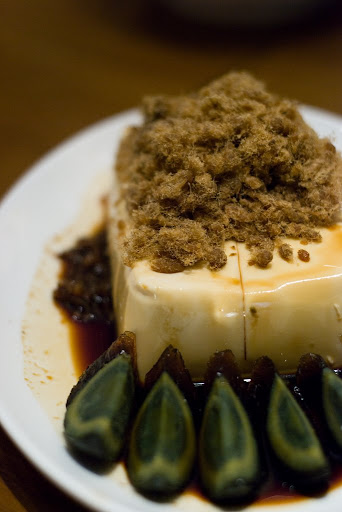 Century Egg with Tofu and Shredded Pork
