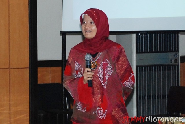 [materi33.jpg]
