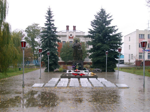 Мемориал в поселке Чернянка