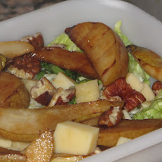 Pan grilled pear salad with pecans and maple dressing